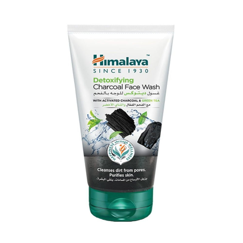 Himalaya Detoxifying Face Wash with Activated Charcoal & Green Tea Extract, 150ml