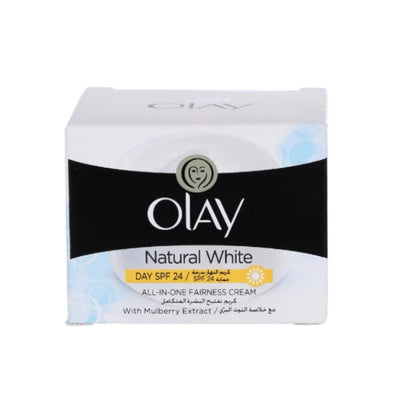 Olay Natural Aura Glowing Radiance Face Day Cream with Mulberry Extract SPF15, 50g